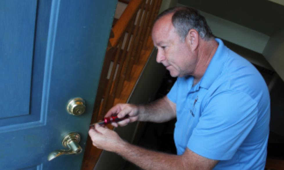 LockTech Lock and Key: Service Image-1 LockTech Lock and Key: Service Image-1